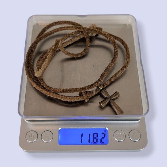 V. Bohemian Adjustable Suede Cross Pendant Necklace - Picture 4 of 4